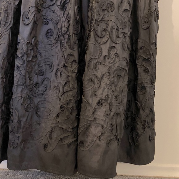 Elegant evening dress - Picture 4 of 5